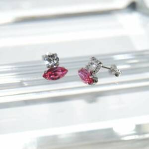 SX00936þBOUCLE MARQUISE BRILLANTE SWAROVSKI