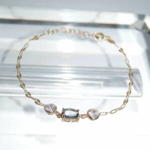 SX00957þBRACELET TALISMAN BRILLANT DORE