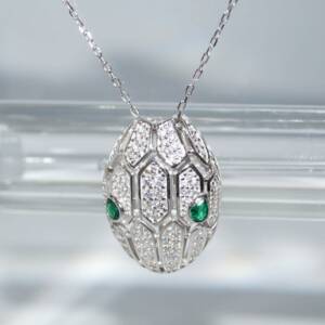 RI01436þCollier Serpent Aux Yeux Verts