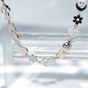 RI01476þCollier Lucky Charms Total