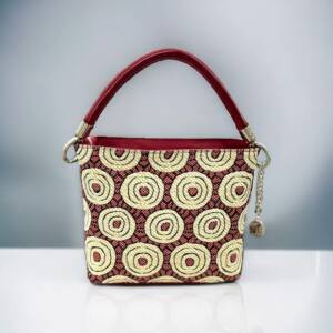 SB00153þSac Cuir Ariel Circle