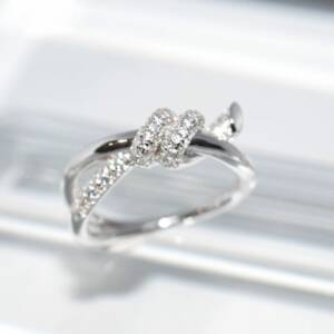 SL01138þBague Noeud Pave T56