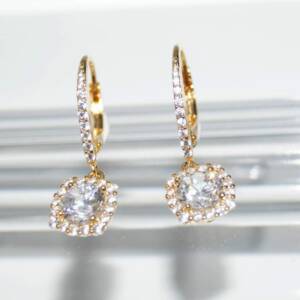 SL01279þBoucle Dormeuse Brillant Pave Dore