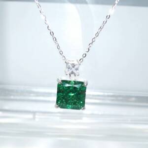 SL01525þCollier Carre Ice Green