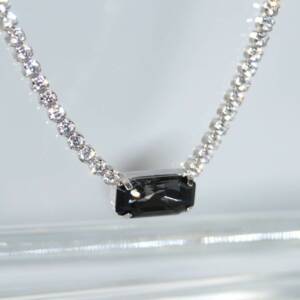 SX01168þCollier Tennis Esmeralda Fume