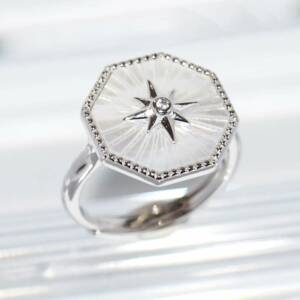 SL01598þBague Rose des Vents Hexagonales Nacre