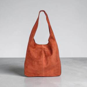 FL00077þSac porté épaule souple en cuir velours Made in Italy